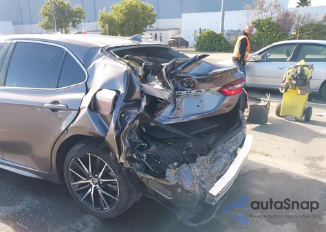 2022 Toyota Camry Se из США, поврежденный, VIN 4T1G11AK0NU629125